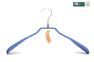 China Betterall Durable Widen Shoulder Blue Color Coated Steel PVC Metal Coat Hanger wholesale