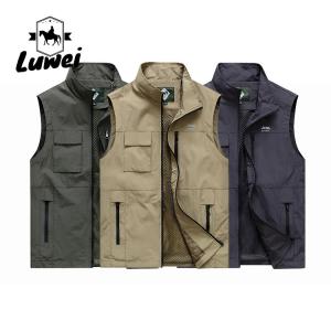 China Spring And Autumn Loose Large Size Waistcoat Utility Casual Sports Men's Vest Classic Sleeveless Mens Vest wholesale