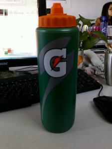 China 1000ml Gatorade OEM PE water bottle wholesale
