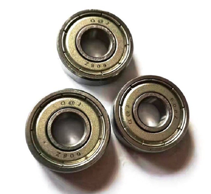 Customized Miniature Deep Groove Ball Bearing 608 ZZ 12x30x8 For Sliding Doors