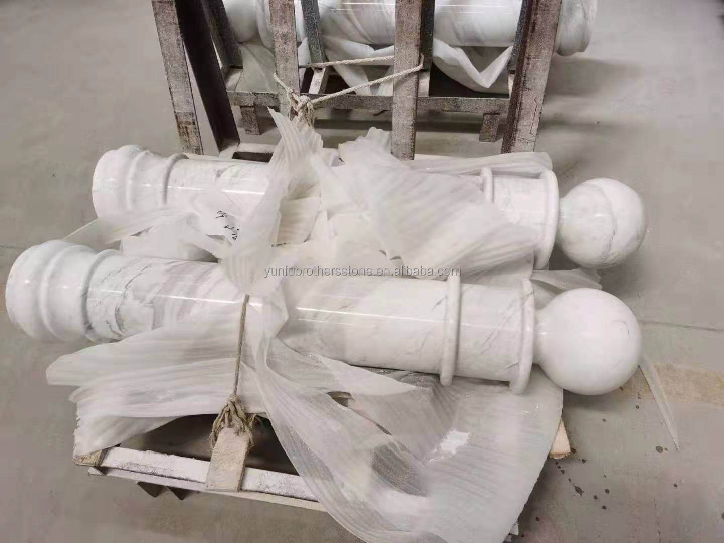 Cut-To-Size Modern White Natural Stone Square Pillar Polished Column for House Upgrade