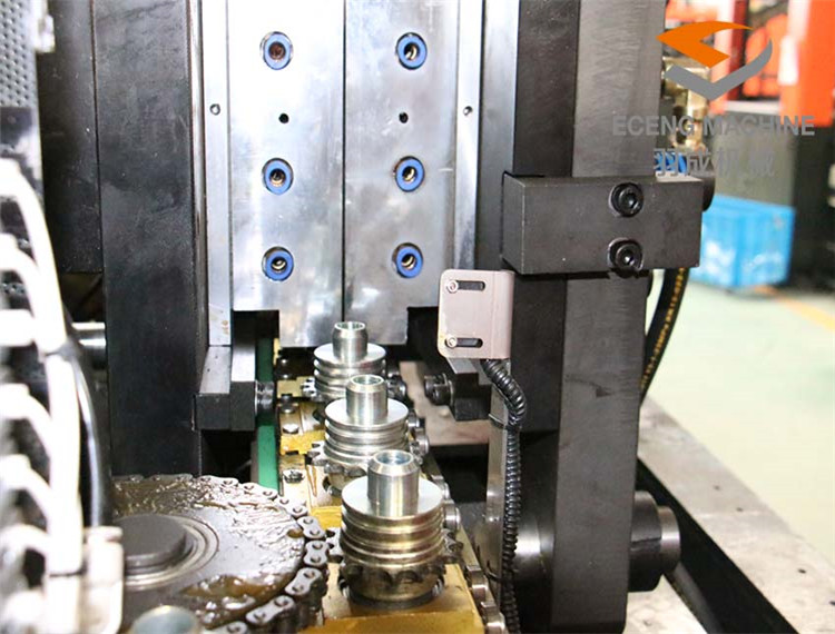 PET Mineral Water Bottle Blowing Machine