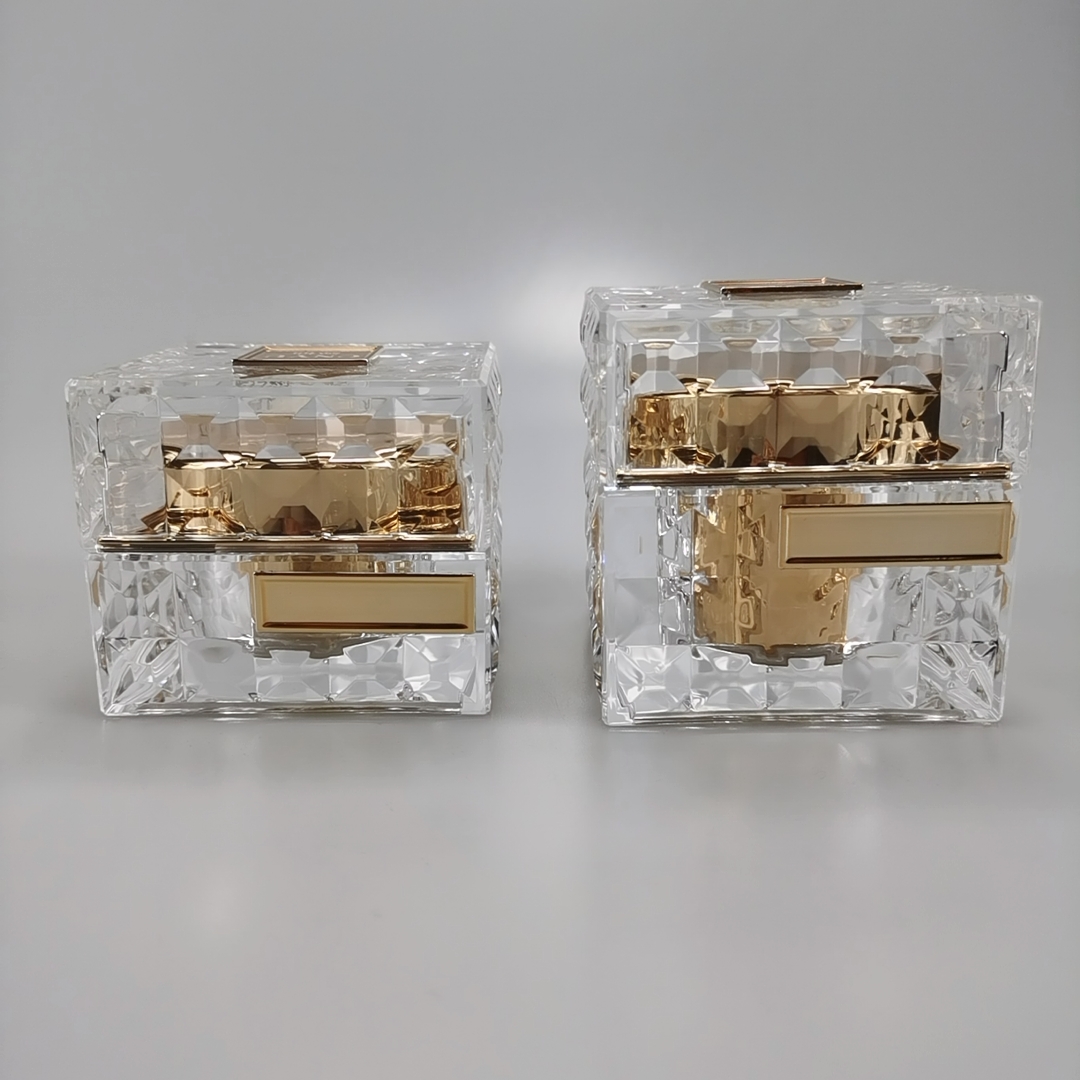 30g 50g Acrylic Gold Cream Jar for Skincare Cream Plastic Jar Eco-friendly and Design