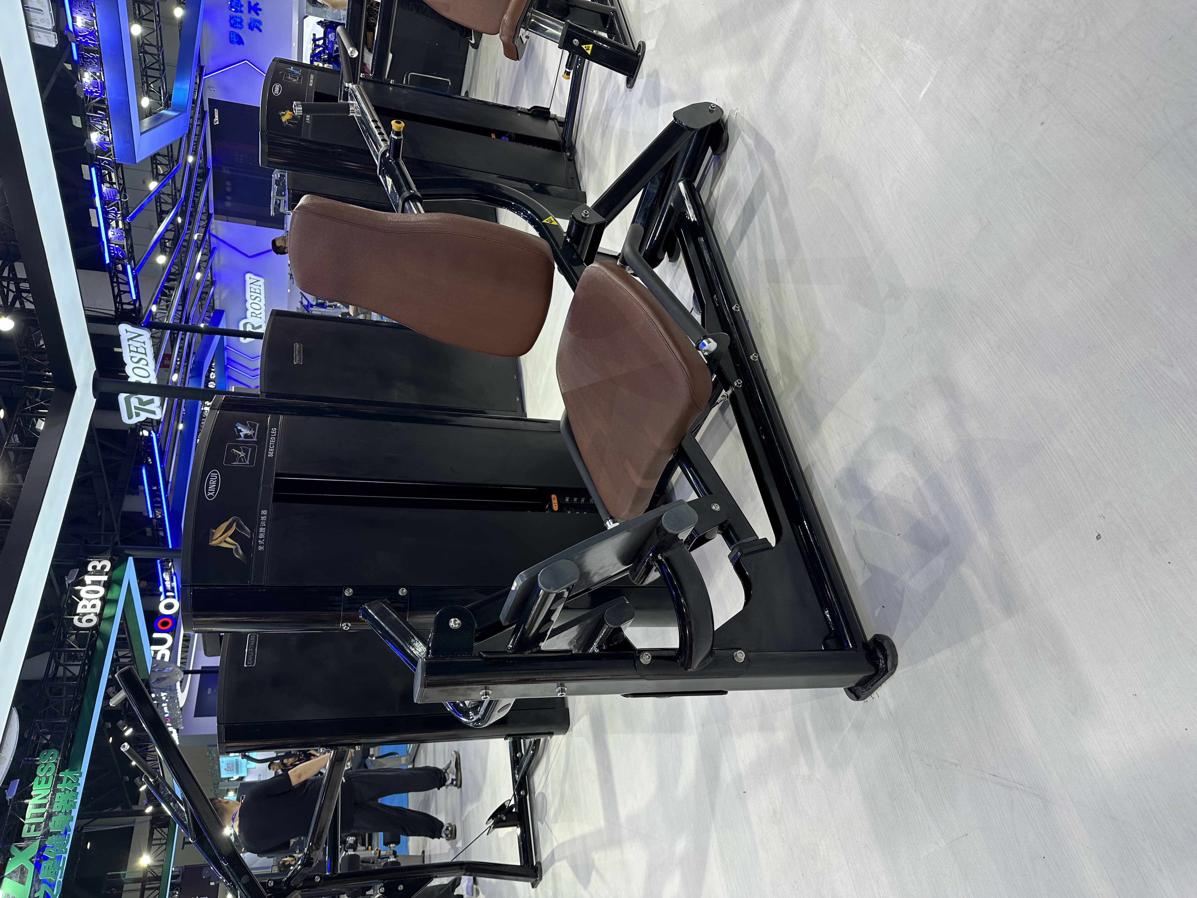 Strength Training Equipment Pin Load Selection Seated Lat Pulldown Machine