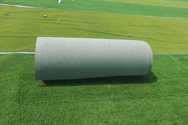 Green Rubber Foaming Shock Absorbing Floor Tiles For Artificial Grass