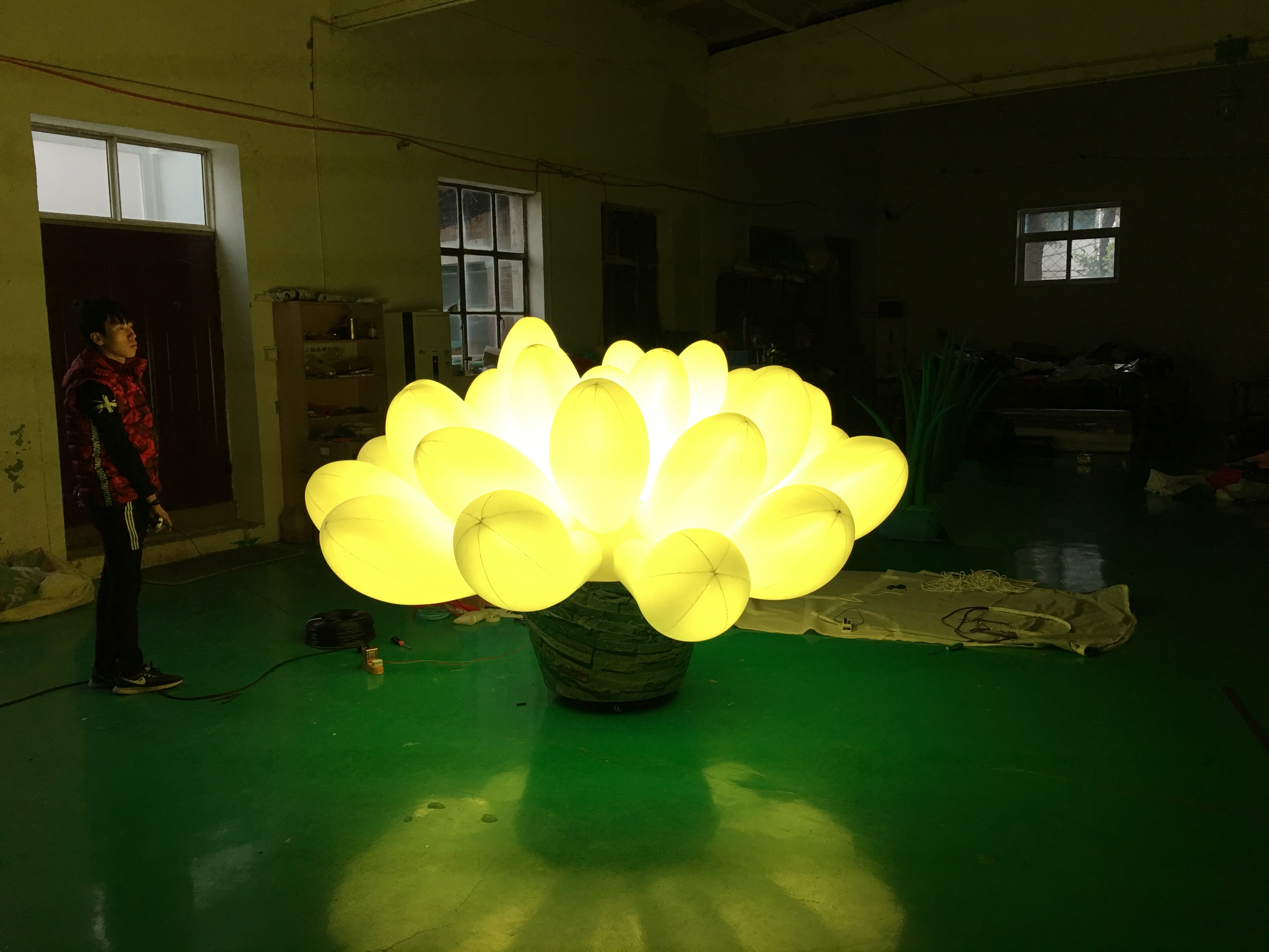 Wedding Decoration Inflatable LED Light Colorful Large Inflatable Flowers