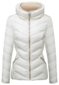 China Mid Thickness Ladies Waterproof Down Coat Stand Collar Type Wind Resistant wholesale