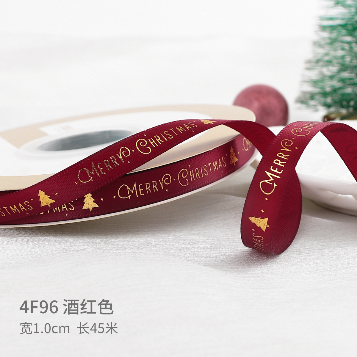 2cm 2.5cm Christmas Printed Ribbons ISO14001 Personalised Xmas Ribbon