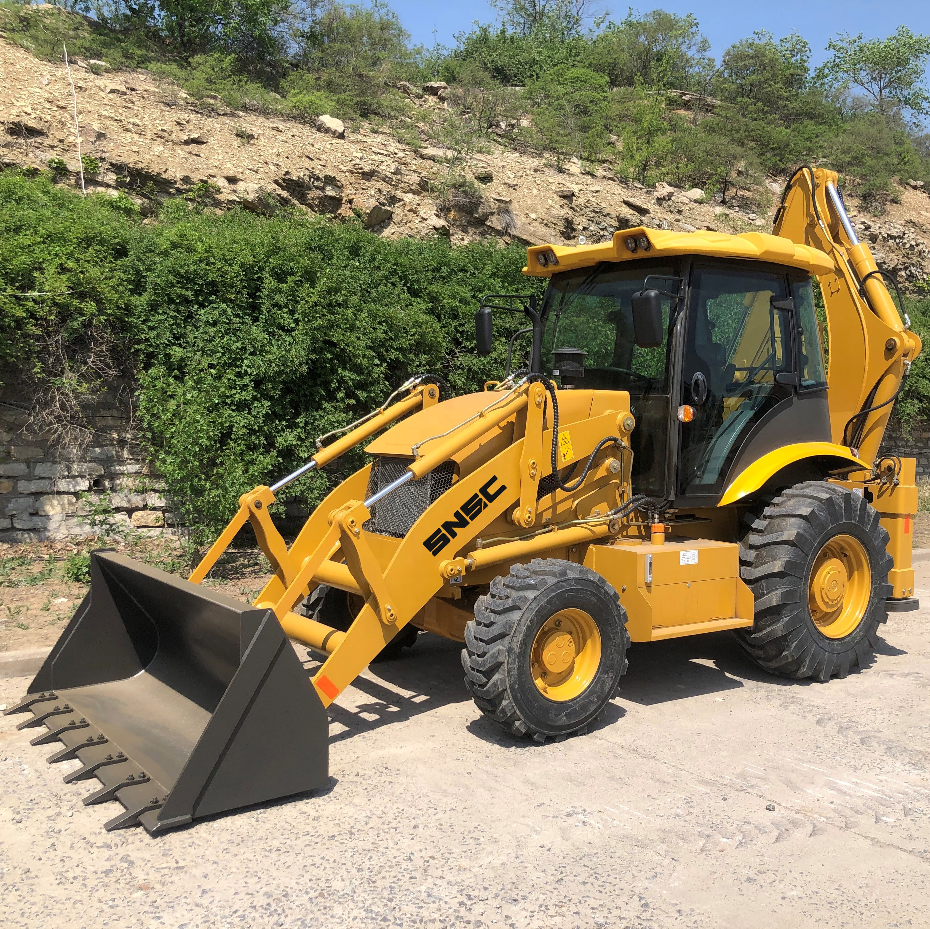37KW 388H TW890 4 Wheel 580 Farms Core Motor Gearbox PLC World 4WD Excavator Loader Mini Tractor Backhoe