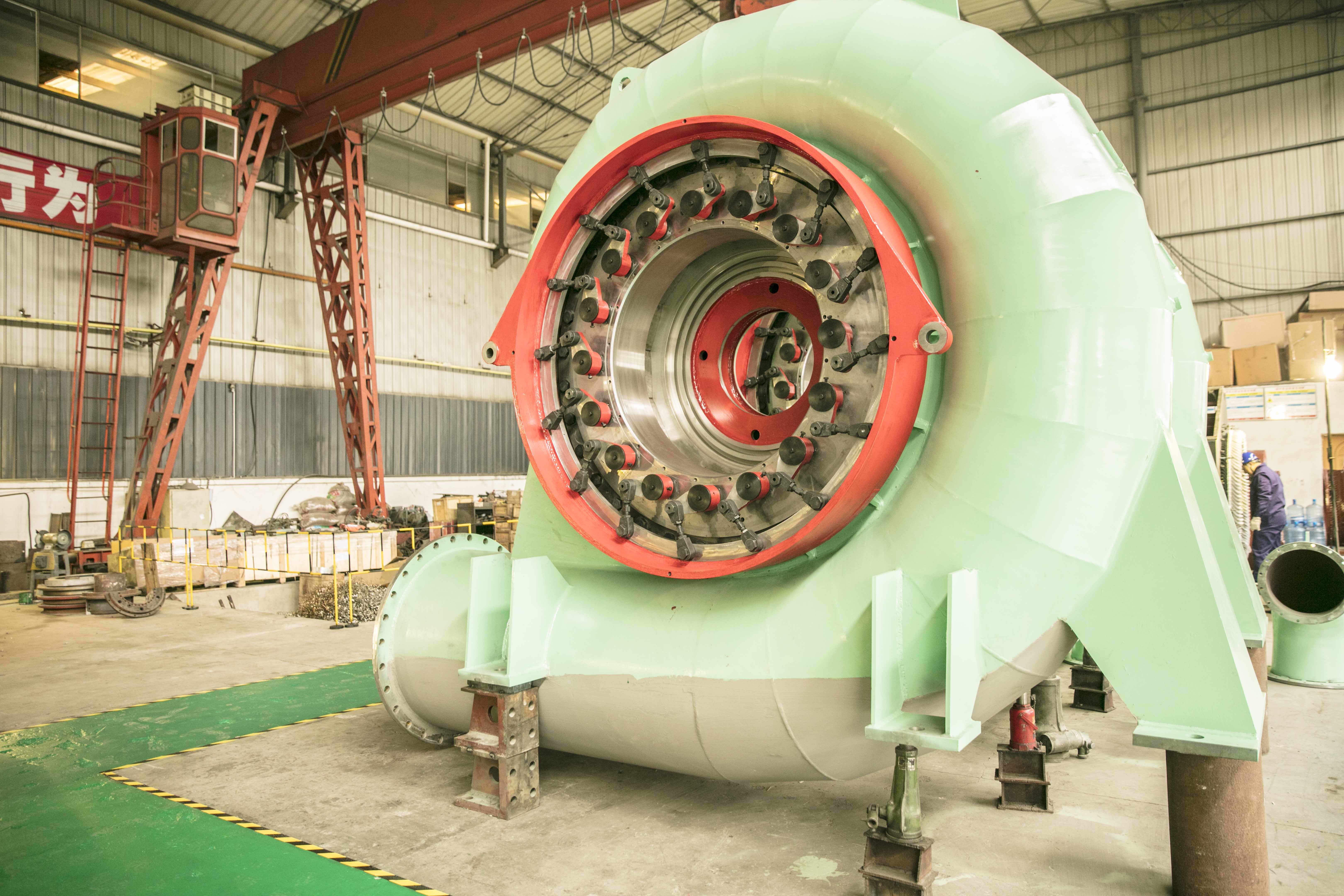 Power Water Turbine Generator Customized Color Brushless/Brush Excitation 220V-690V 50/60Hz 200kw-20mw Air/Water