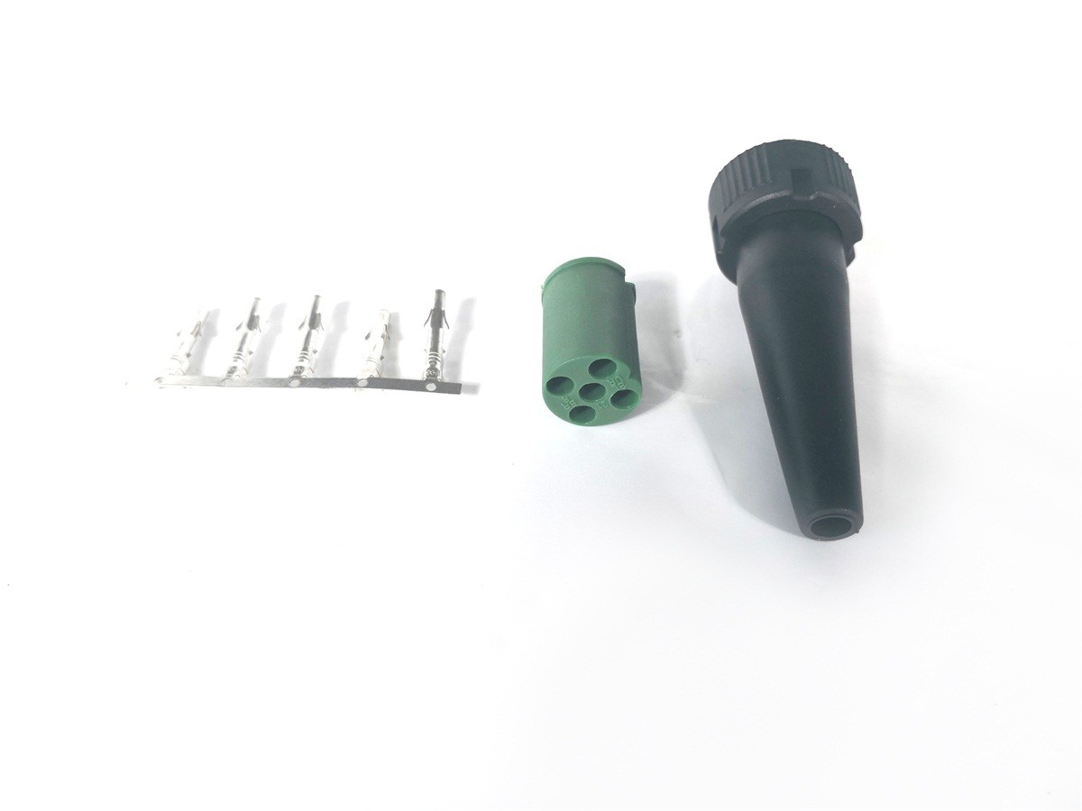 5 Pin Trailer Lamps Green Black Round Shape Rubber Brass Material