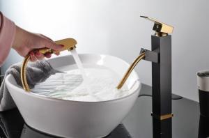 China OEM Retro Bathroom Sink Faucets wholesale