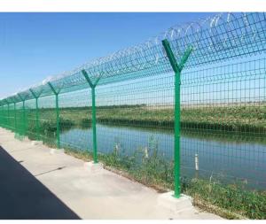 China Airport Fence 3D Wire Mesh Fence Board Decorative Garden Fences wholesale
