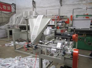 China Heat Sealing HDPE LDPE T-shirt Bag Making Machine 1150mm - 1200mm Width wholesale