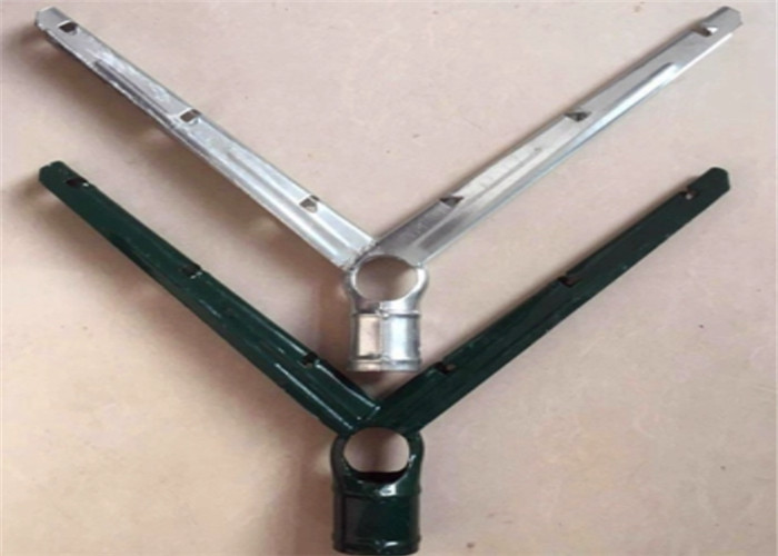 6 Strand 45° Barb Wire Arm For Chain Link Fence