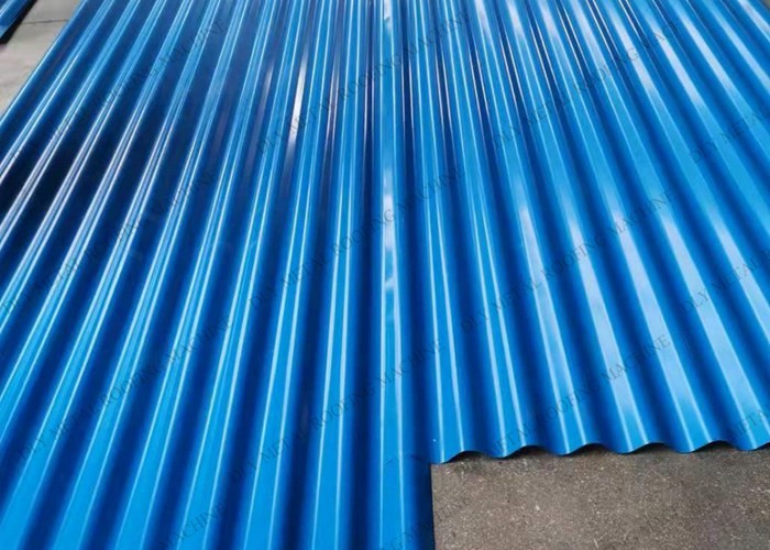 PLC Corrugated Roofing Machine 0.6mm Hydraulic Cutting Metal Siding Machine