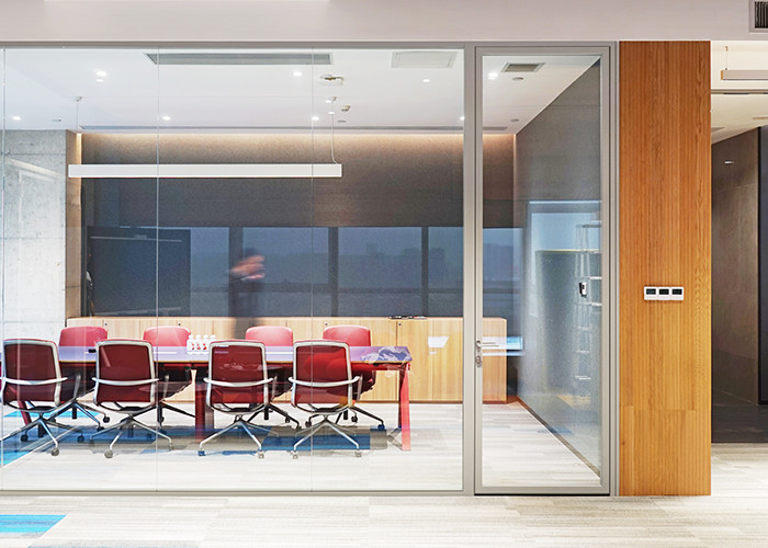 25*40mm Aluminum frame 12mm single glass partition wall full view cost-effective style high quality profile