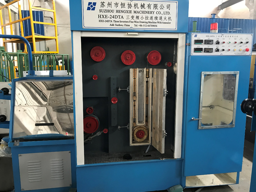 Blue Customized Wire Drawing Machine 0.8mm-1.6mm Flat Belts Transmission