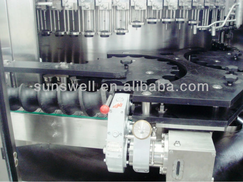 Rotary capper SUS304 Automatic Soda Filling Machine With Touch Screen