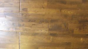 China Acacia Solid 3-strips, hand-scraped,distressed,UV lacquer wholesale