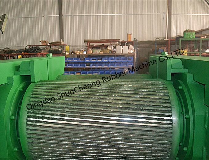 XKP-400 Rubber Cracker Mill / Waste Tire Grinder With Two Roller