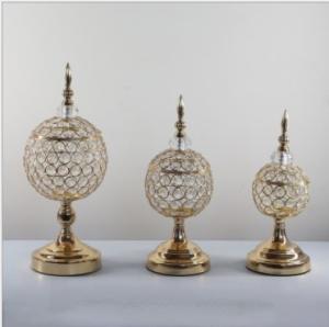 China Aluminium Nordic Candlestick , Single Tier Metal Candle Holders wholesale