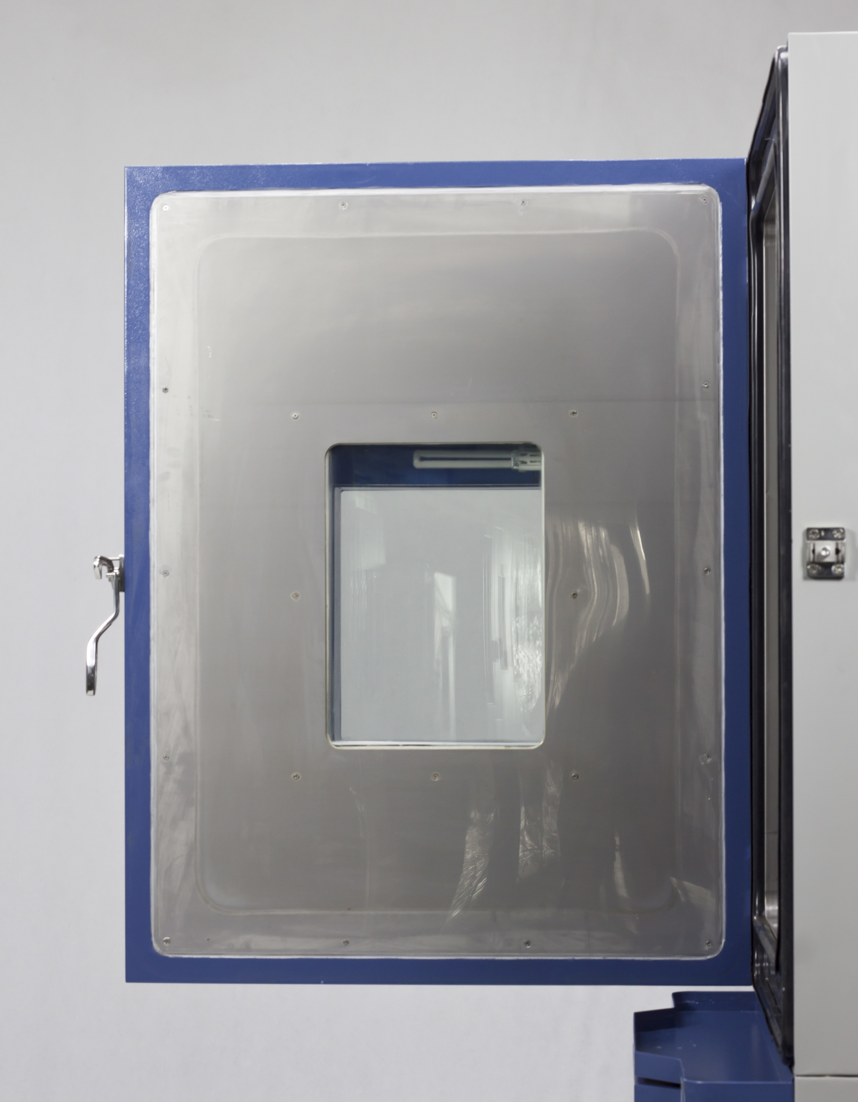 Effective Thermal Shock Chamber For Industrial With Three Boxes Of Double Doors