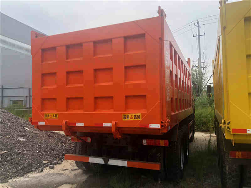Sinotruk 40-50 Tons 371HP Second Hand Used HOWO Tipper Dump Truck