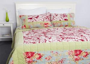 China Geometric Quilted Patchwork Bedspreads 3 Pcs Cotton Velvet Embroidered wholesale