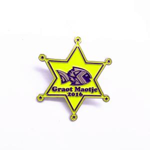 China Unique Design Metal Lapel Pins , Gold Plated Hard Enamel Badges wholesale