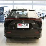 5 Seats Mini EV Cars Gold Color Pure Electric SUV Power 150kw