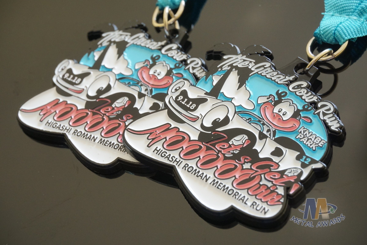 Great Cow Runsports Award Medals Soft Enamel And Glitter Colors With Ribbon