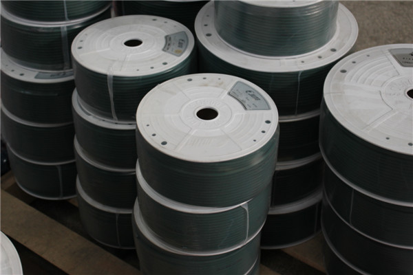 Green High Tensile And Tear Strength Resistance To Oils Fuels Polyurethane Round Belt For Industrial