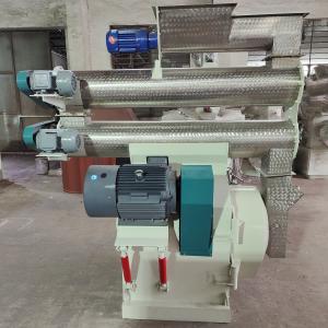 China Horizontal Ring Die Pellet Mill Chicken Feed Maker Machine 55KW 10TH wholesale