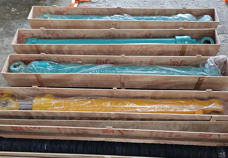 Kobelco Excavator Hydraulic Cylinders LQ01V00007F1 For SK250LC Boom Cylinder Assembly