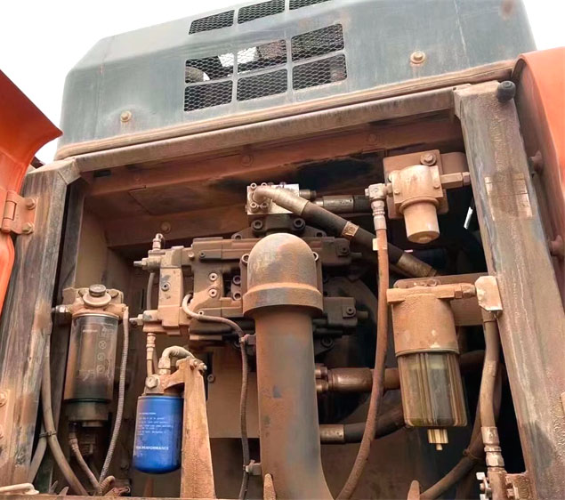 Doosan Engine 50 Ton Crawler Chain Excavator for Earth-moving and Stone Drilling