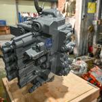 Hitachi Excavator Main Control Valve ZAX120-6 130H 4410248