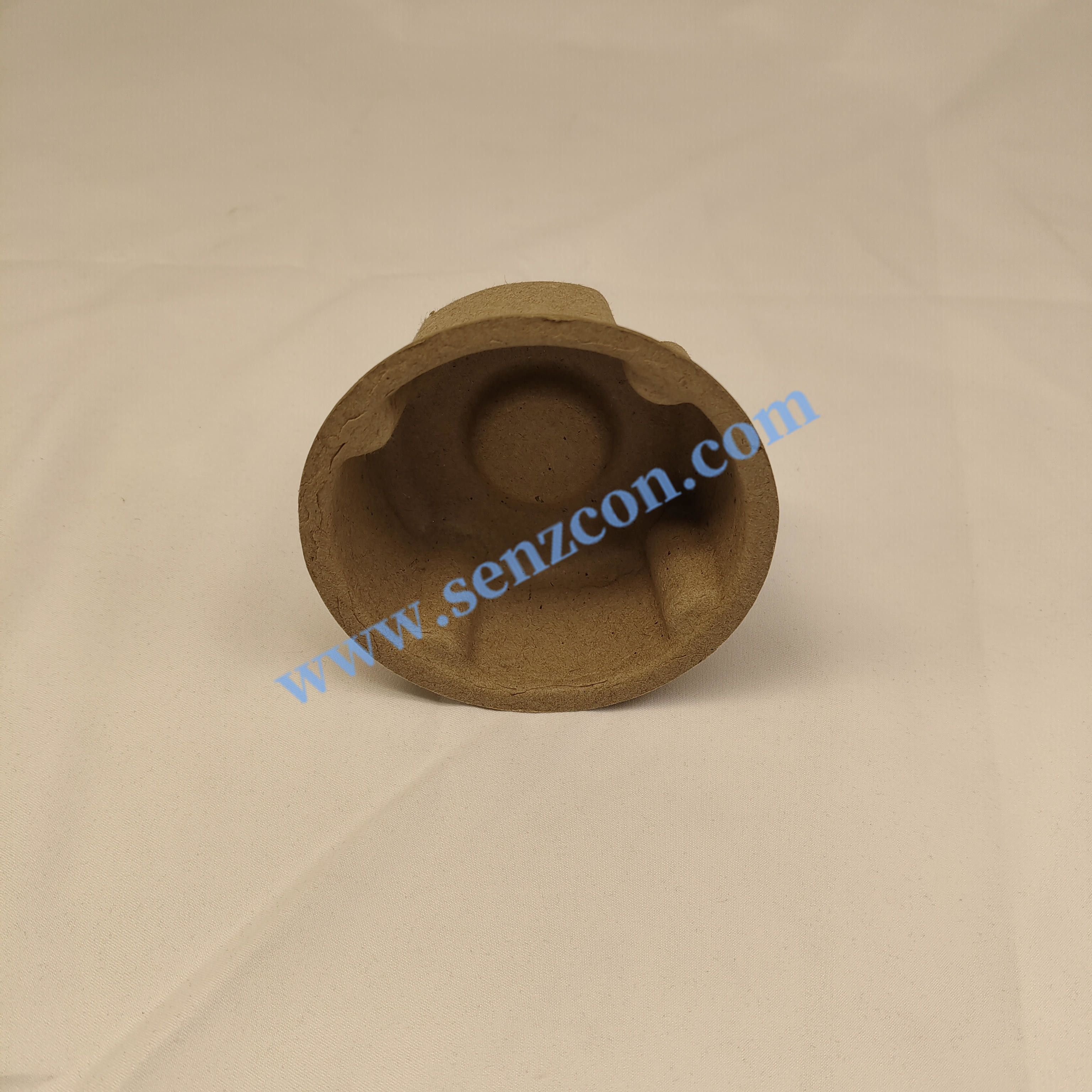 Direct supply from the factory: Dark green pulp molding bases for small cakes. They are food-grade, environmentally friendly and biodegradable. They