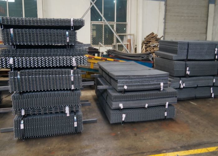 PU Polyurethane Vibrating Screen Wire Mesh Self - Cleaning ISO Certificate
