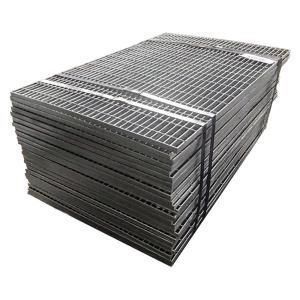 China 25x3 25x4 Press Locked Steel Grating Black Serrated Steel Bar wholesale