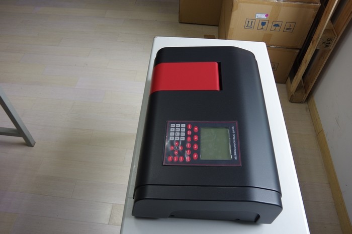 Double Beam UV Visible Spectrometer