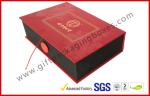Luxury Foil in gold rigid board gift packing boxes , soft velvet holder