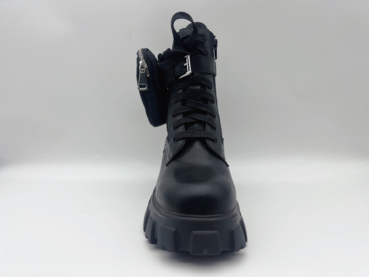 Lace Up Ladies Platform Shoes Black White Color For Casual Party Wear