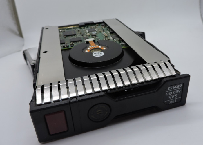 652620-B21 653952-001 533871-003 HP Hard Disk 600G 15K SAS 3.5 Inch 1 Year Warranty