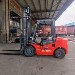 Heavy Duty 3.5 Ton Diesel New Forklift 3m Lifting Height Original Paint Non