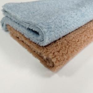 China 390gsm Polyester Sherpa Fleece Fabric wholesale