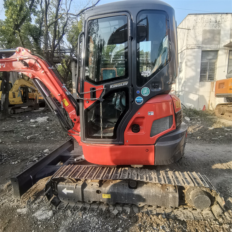 Original Design Kubota U35 Excavator in Good Condition 1600 Working Hours 18.5 KW