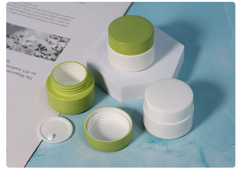 10g Lip Balm Containers Empty Double Wall PP Jar Cosmetic For Packaging