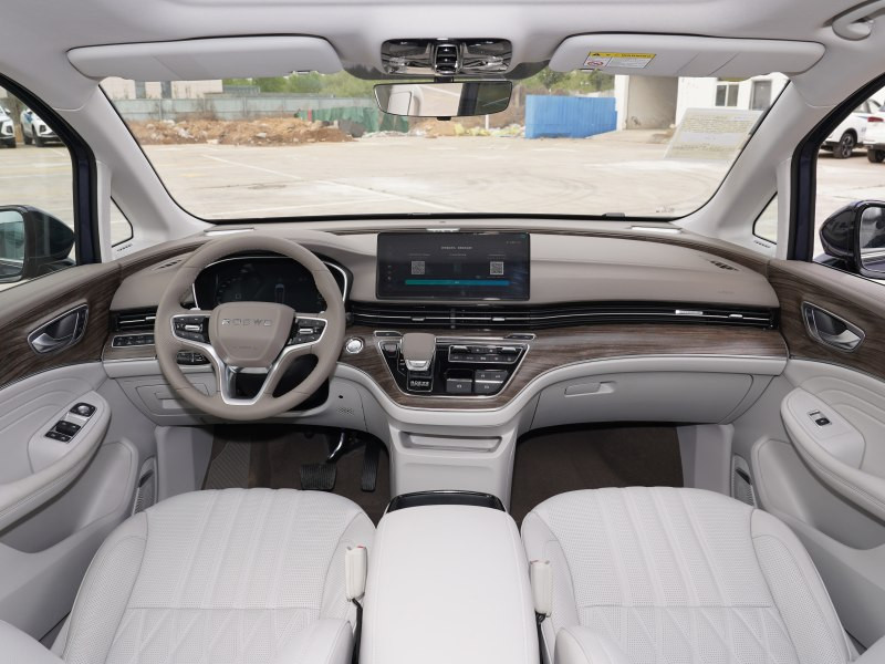 Roewe Large Minivan MPV Vans Gasoline 7 Seats 4x2 Automatic Transmission