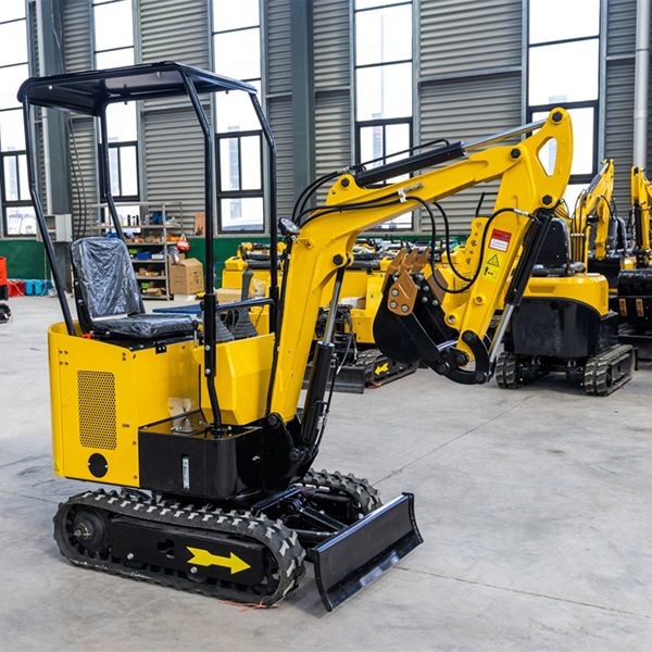 Quality Residential Mini Hydraulic Excavator Multifunctional High Maneuverability for sale
